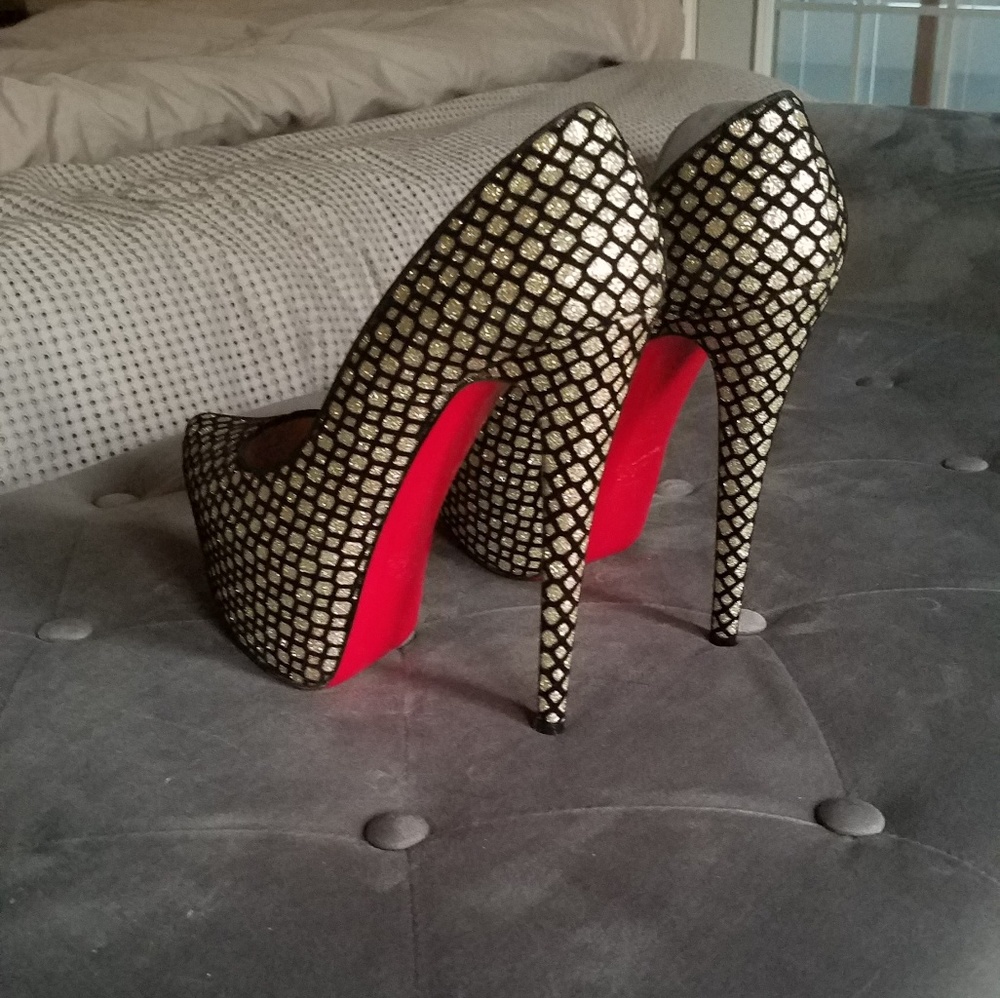 Christian Louboutin Pumps